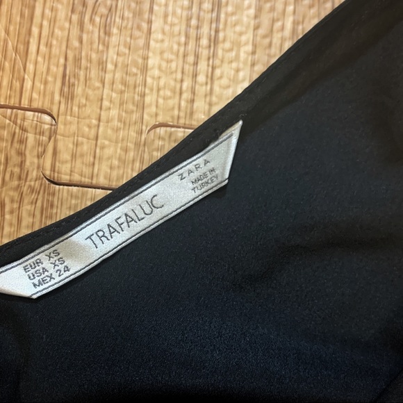 Zara (Trafaluc) Black & White Blouson-Style Romper - Picture 7 of 8